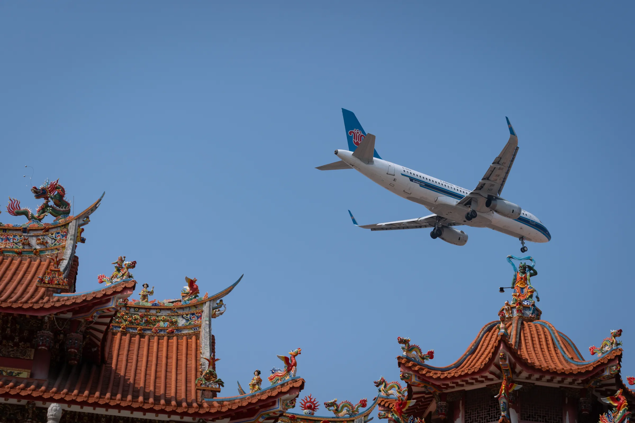 云轨行旅